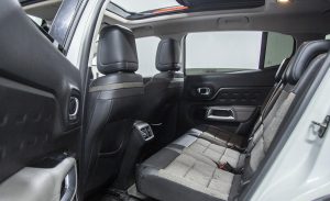 Citroën C5 Aircross Feel Adventure - Fotoğraf 11