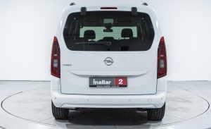 Opel Combo 1.5 Ultimate - Fotoğraf 2