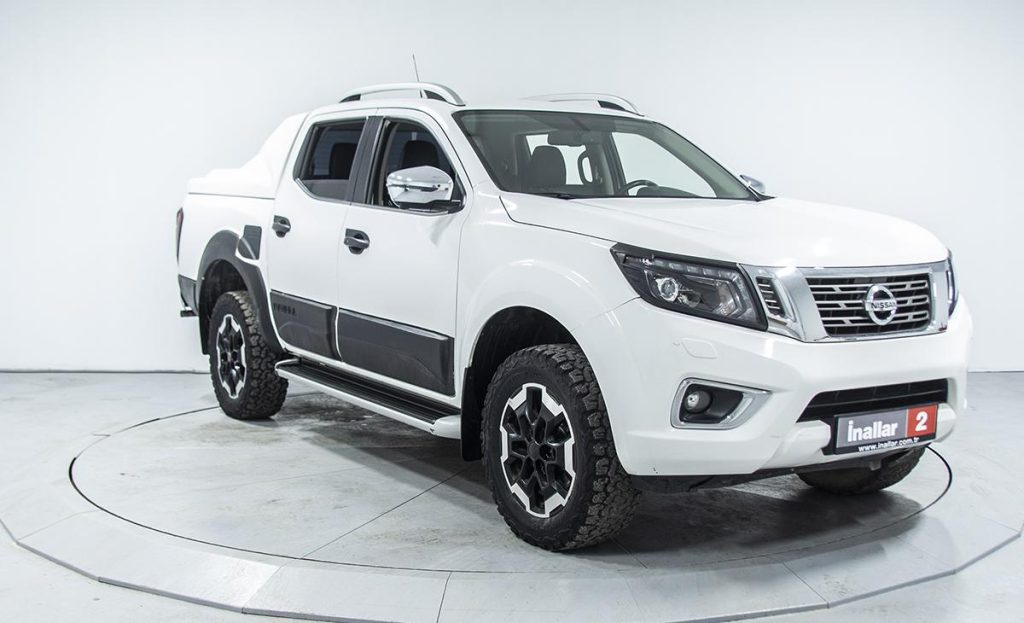 Nissan Navara 2.3 Platinum 4×4 - Fotoğraf 4