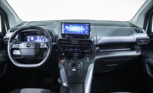 Opel Combo 1.5 Ultimate - Fotoğraf 9