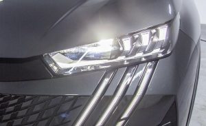 Peugeot e-3008 Gt - Fotoğraf 14