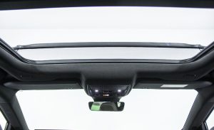 Peugeot e-3008 Gt - Fotoğraf 12