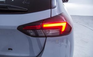 Opel Corsa Ultimate - Fotoğraf 14