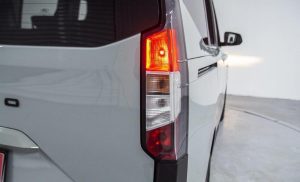 Ford Tourneo Courier Titanium - Fotoğraf 15