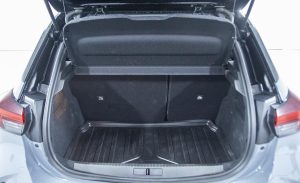 Opel Corsa Ultimate - Fotoğraf 13