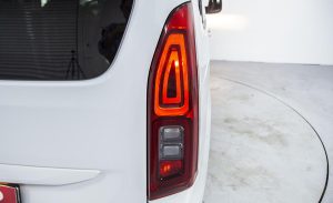 Opel Combo 1.5 Ultimate - Fotoğraf 15
