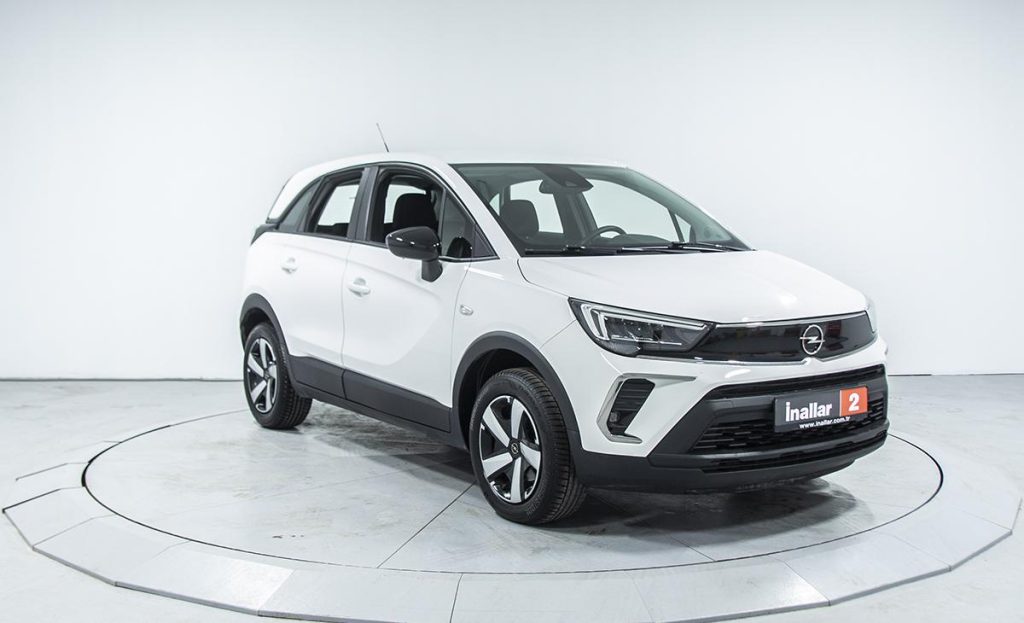 Opel Crossland Essential - Fotoğraf 3