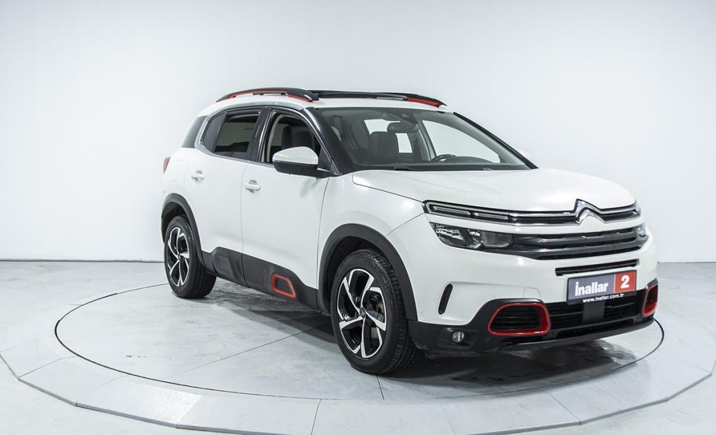 Citroën C5 Aircross Feel Adventure - Fotoğraf 4