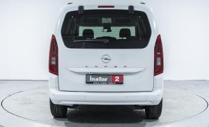 Opel Combo 1.5 Ultimate - Fotoğraf 2