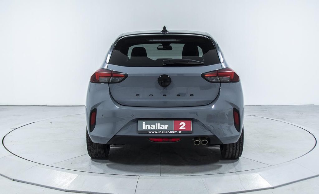 Opel Corsa Ultimate - Fotoğraf 2