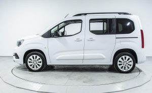 Opel Combo 1.5 Ultimate - Fotoğraf 6