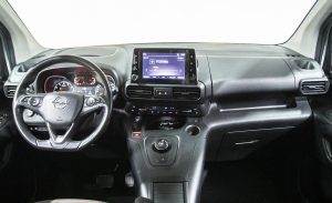 Opel Combo 1.5 Ultimate - Fotoğraf 9