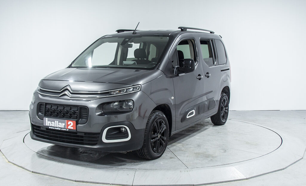Citroën Berlingo 1.5 Shine - Fotoğraf 4