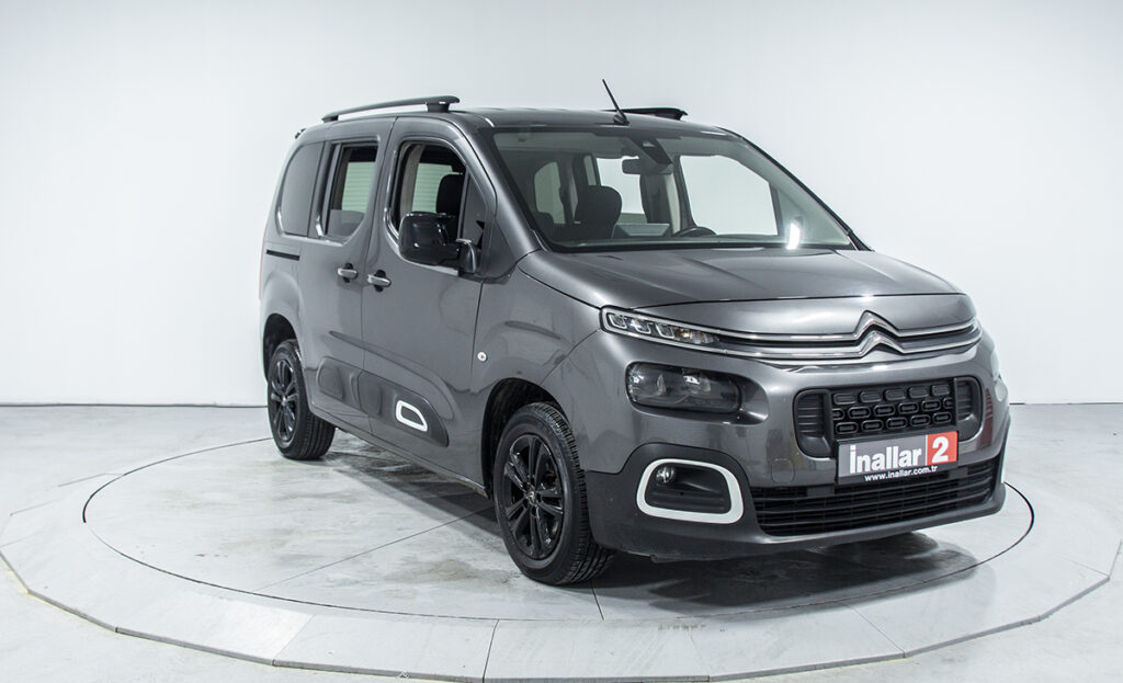Citroën Berlingo 1.5 Shine - Fotoğraf 3