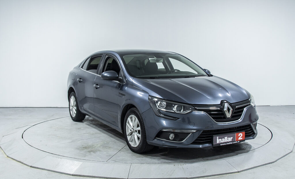 Renault Megane 1.5 Touch - Fotoğraf 3