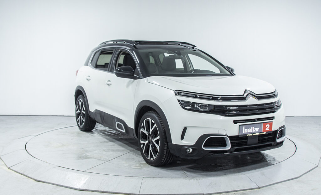 Citroën C5 Aircross 1.5 Shine Bold - Fotoğraf 3