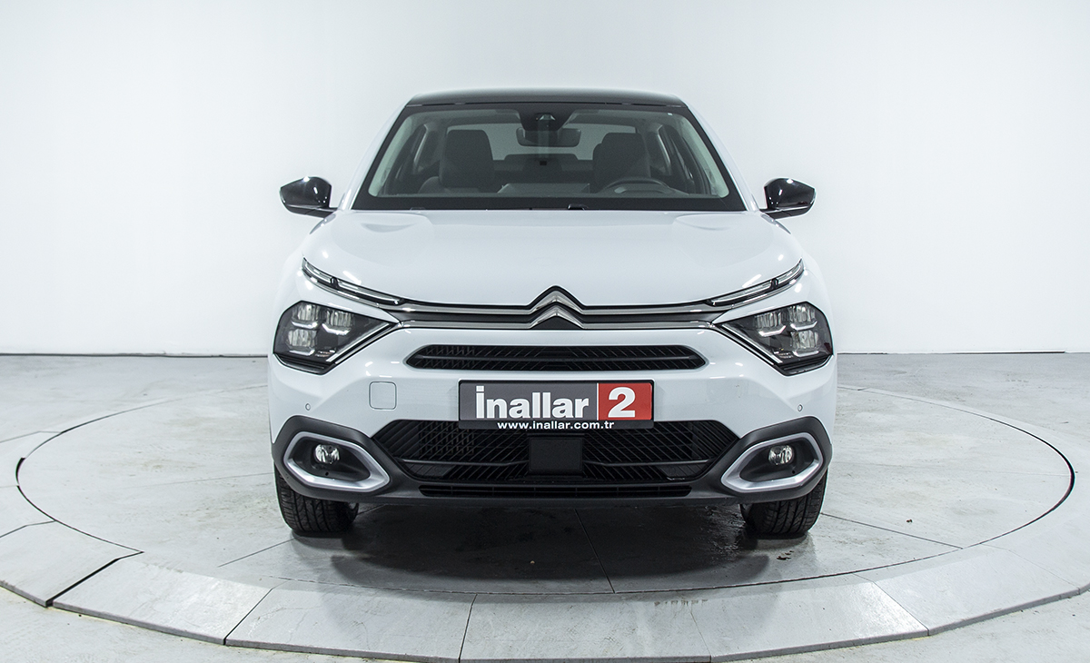 Citroën C4 X 1.2 Shine - Fotoğraf 1