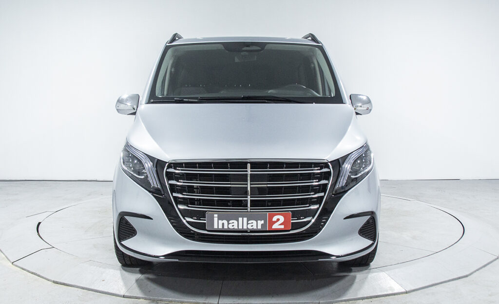 Mercedes-Benz Vito 2.0 Tourer 114 CDI - Fotoğraf 1