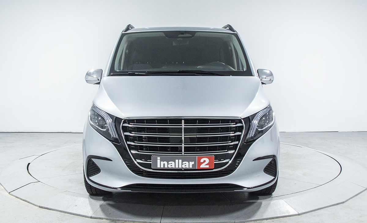 Mercedes-Benz Vito 2.0 Tourer 114 CDI - Fotoğraf 1